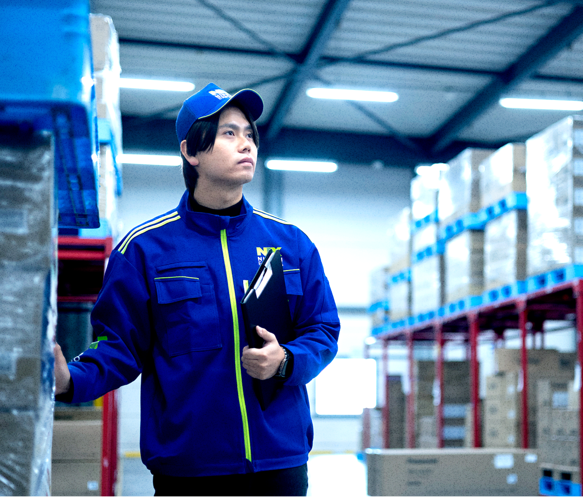 メインビジュアル04