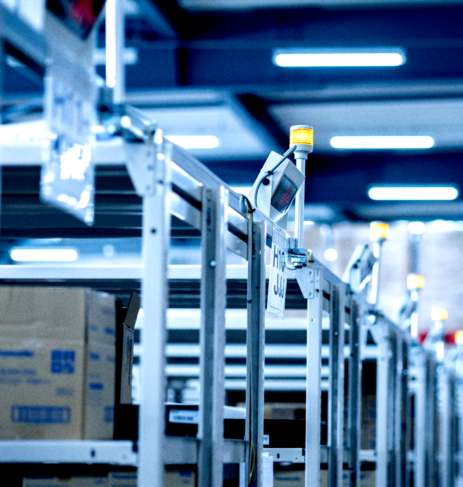 メインビジュアル05